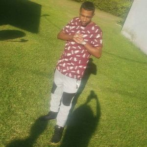 Meet your Posher, Bobby